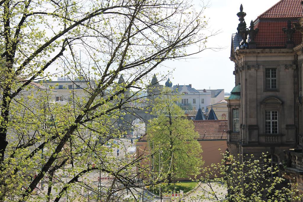 Bett-Point Am Rathaus Guest House Potsdam Exterior foto