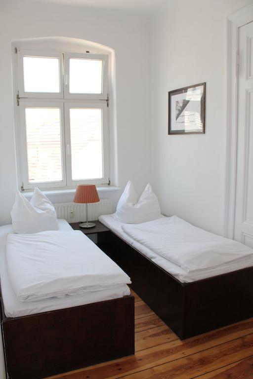 Bett-Point Am Rathaus Guest House Potsdam Cameră foto